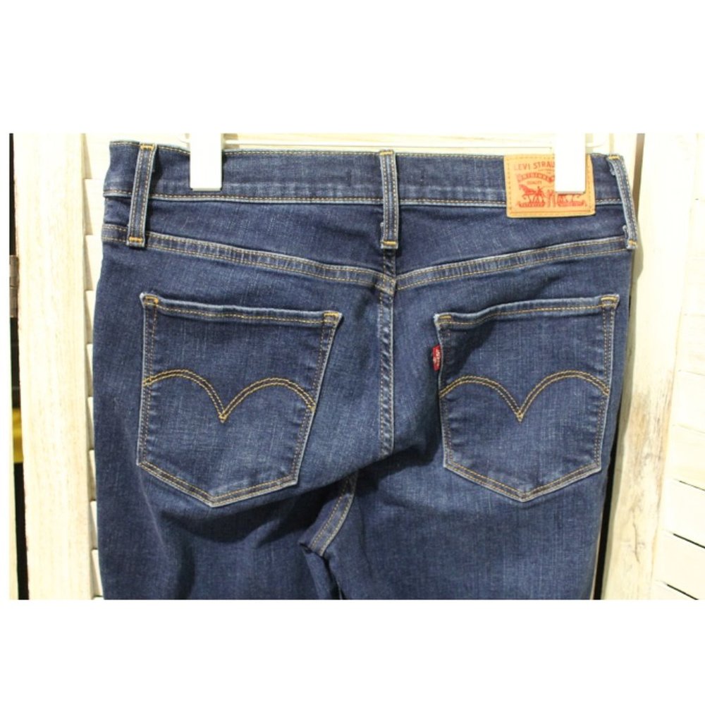 LEVI’S Skinny Jeans (1037) 🦋👖🐞 - Picture 5 of 7
